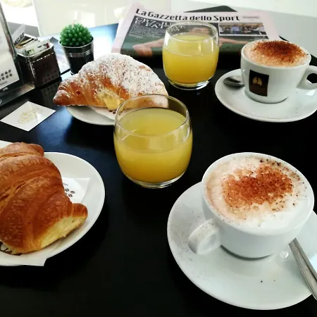 Coral Bay Charming House Affittacamere 2*